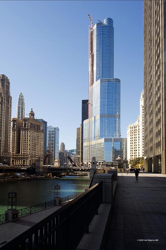 20081030_120956 D3 2x3 P1 srgb.jpg - View along the Chicago River